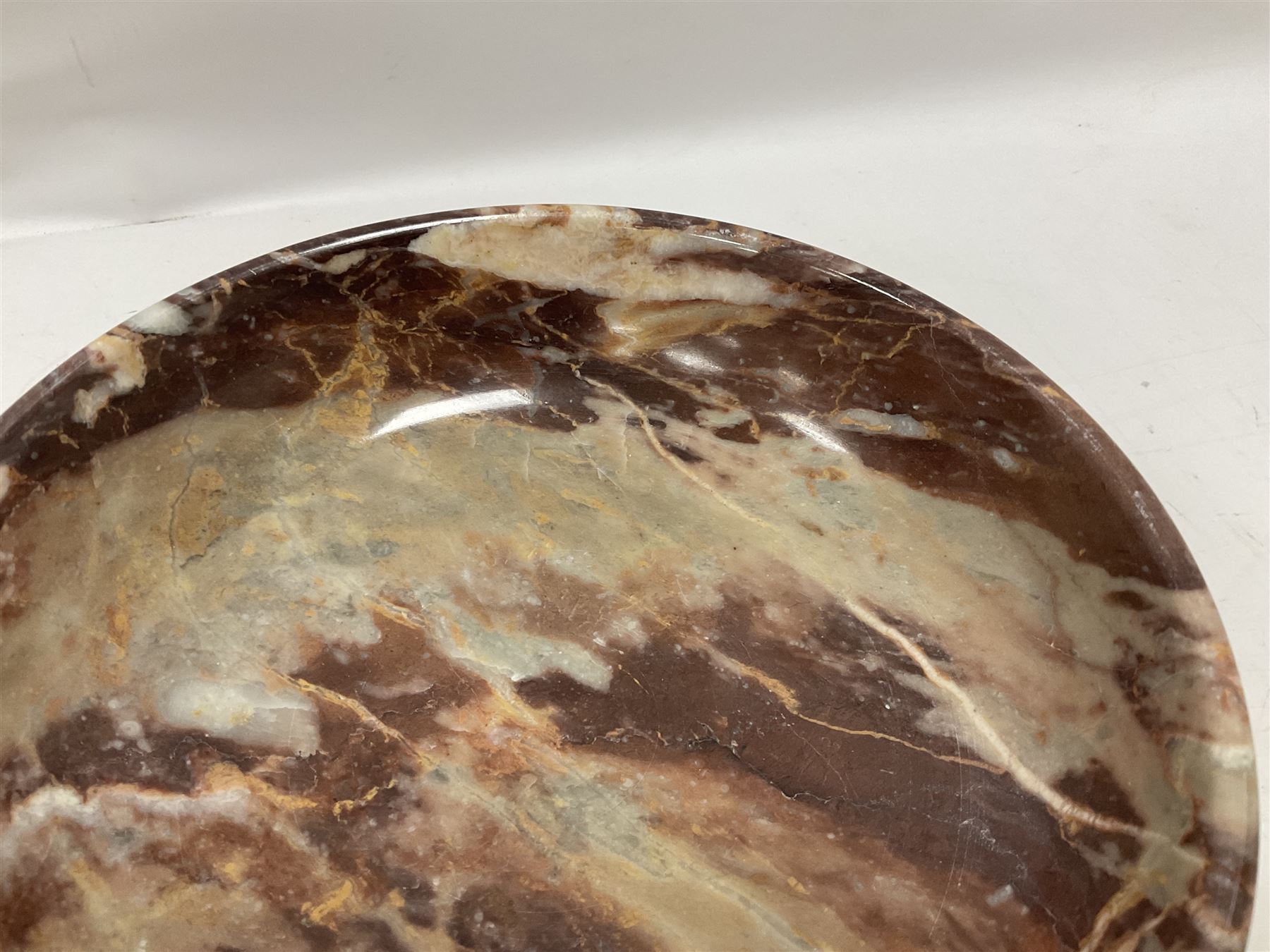 Pink veined marble bowl - Image 4 of 6