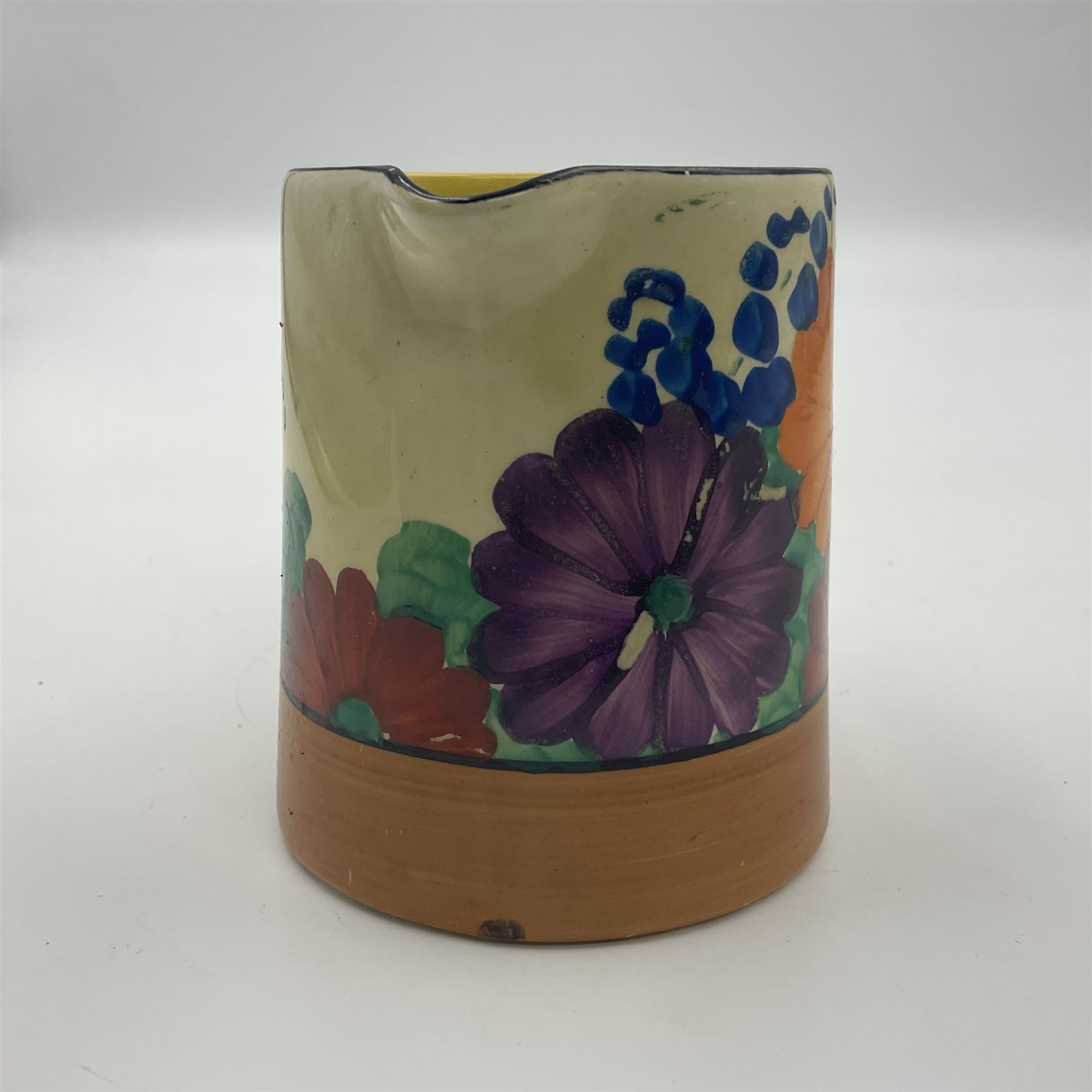 Clarice Cliff Bizarre milk jug decorated in the 'Gayday' Pattern - Image 4 of 6