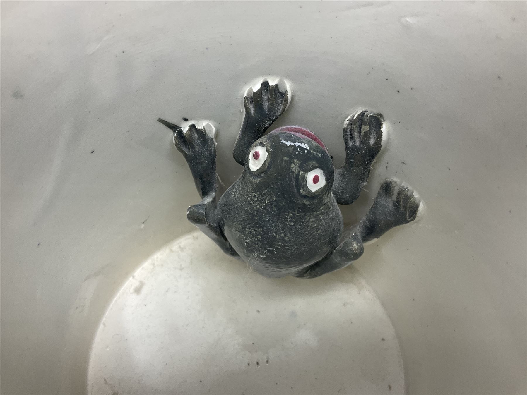Staffordshire frog mug - Image 4 of 9
