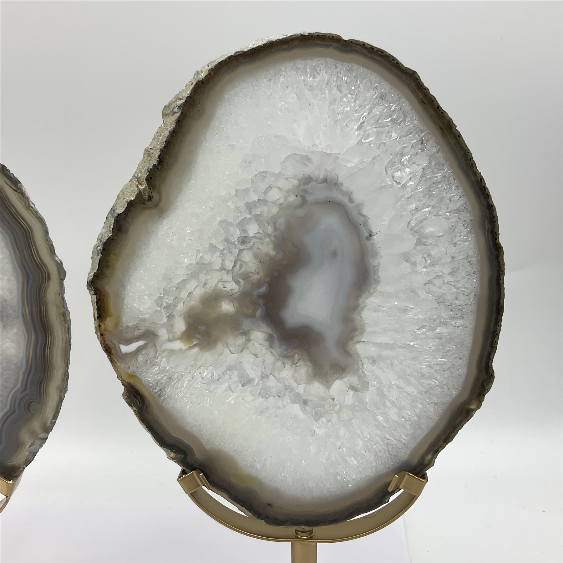 Pair of white agate slices - Image 5 of 8