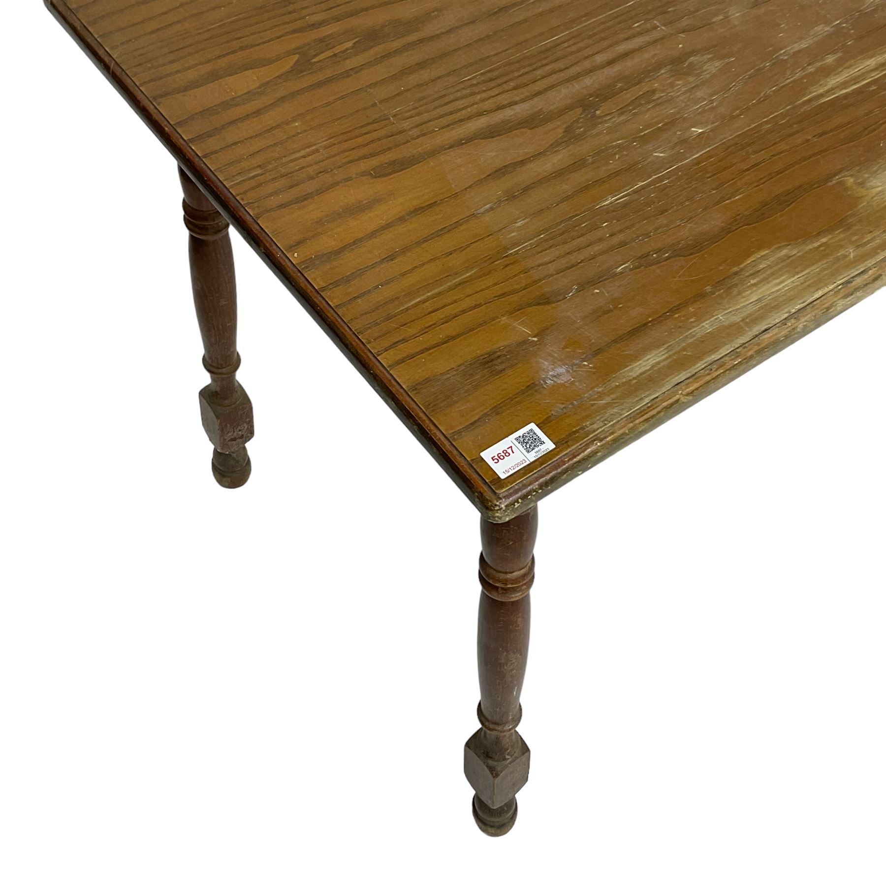 20th century oak table - Image 3 of 4