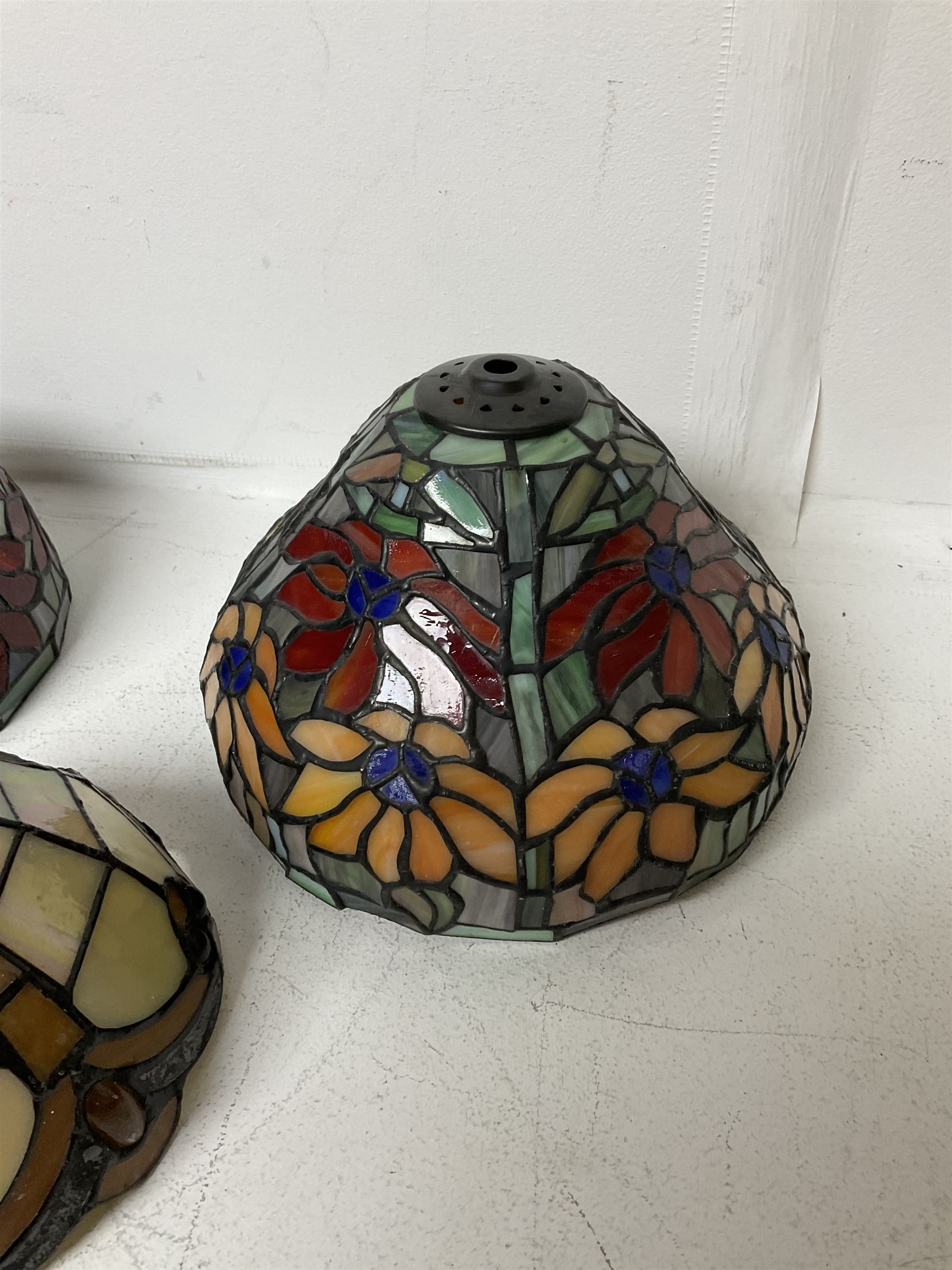 Three Tiffany style lamp shades - Image 3 of 6