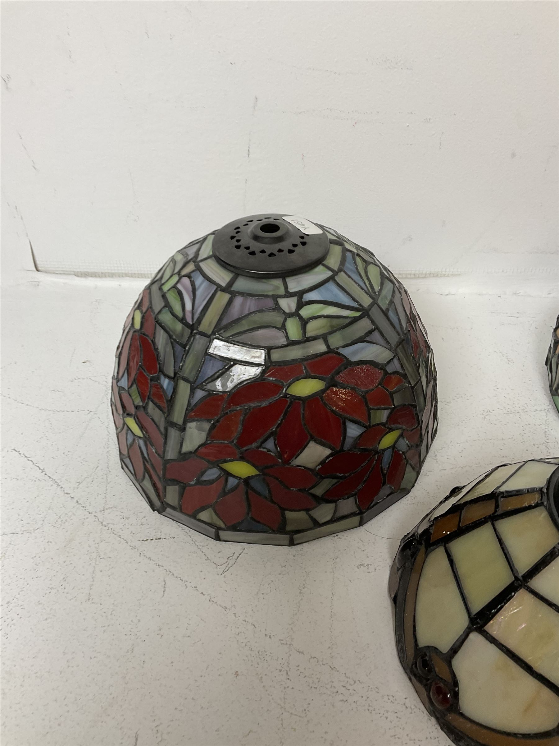 Three Tiffany style lamp shades - Image 2 of 6