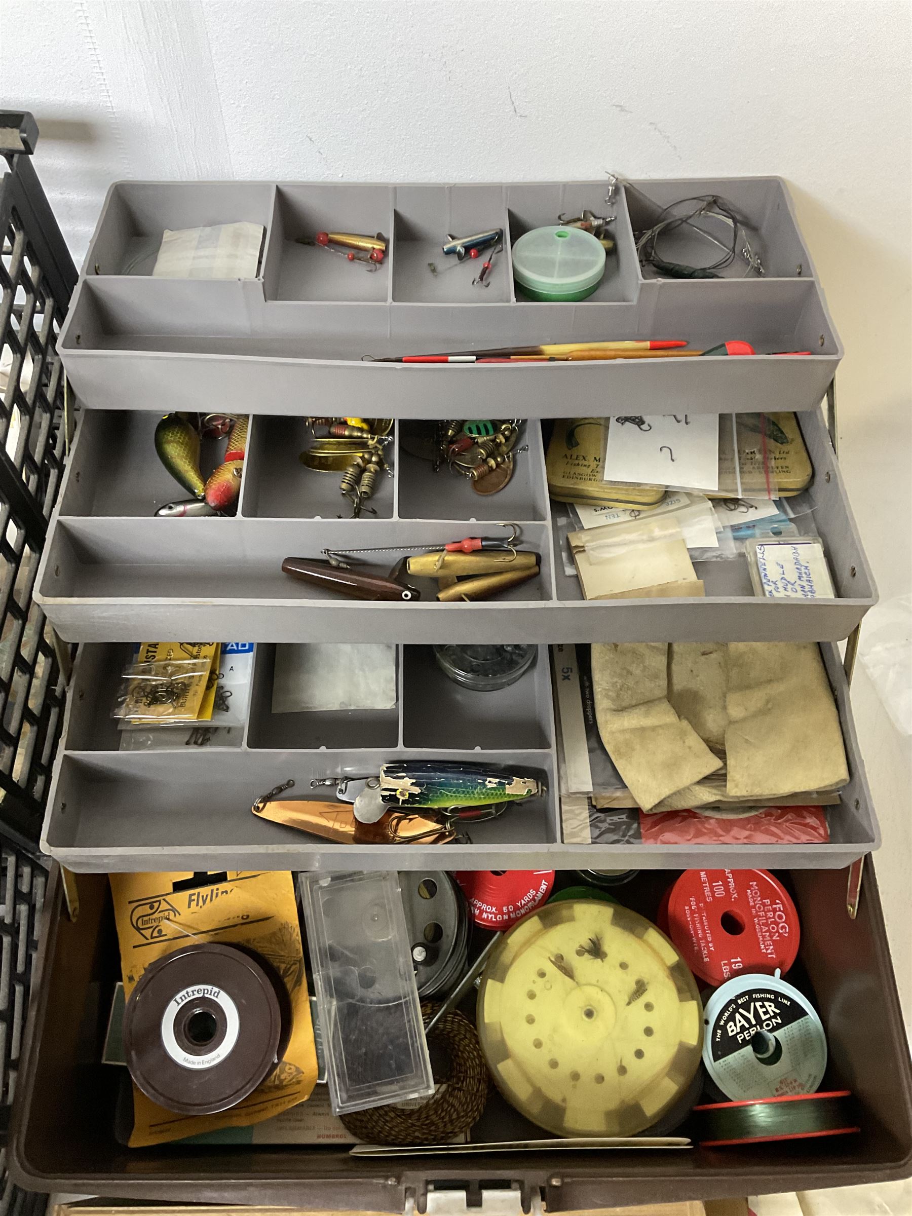 Collection of fly fishing tackle - Image 4 of 5