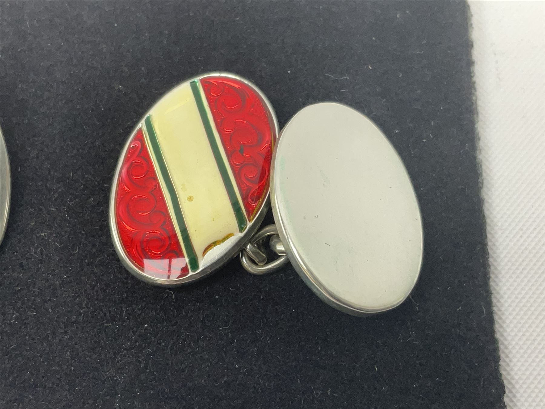 Pair of silver red enamel cufflinks - Image 3 of 4