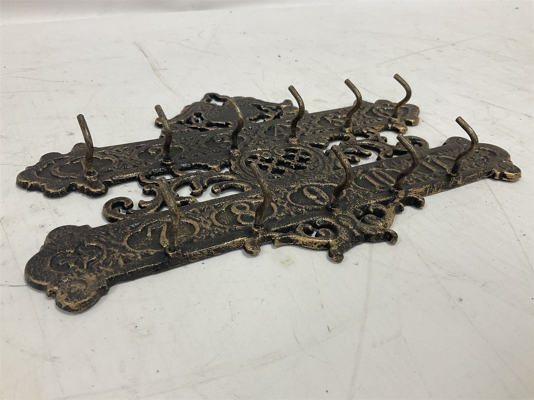 Cast Iron Key Rack - Image 2 of 3