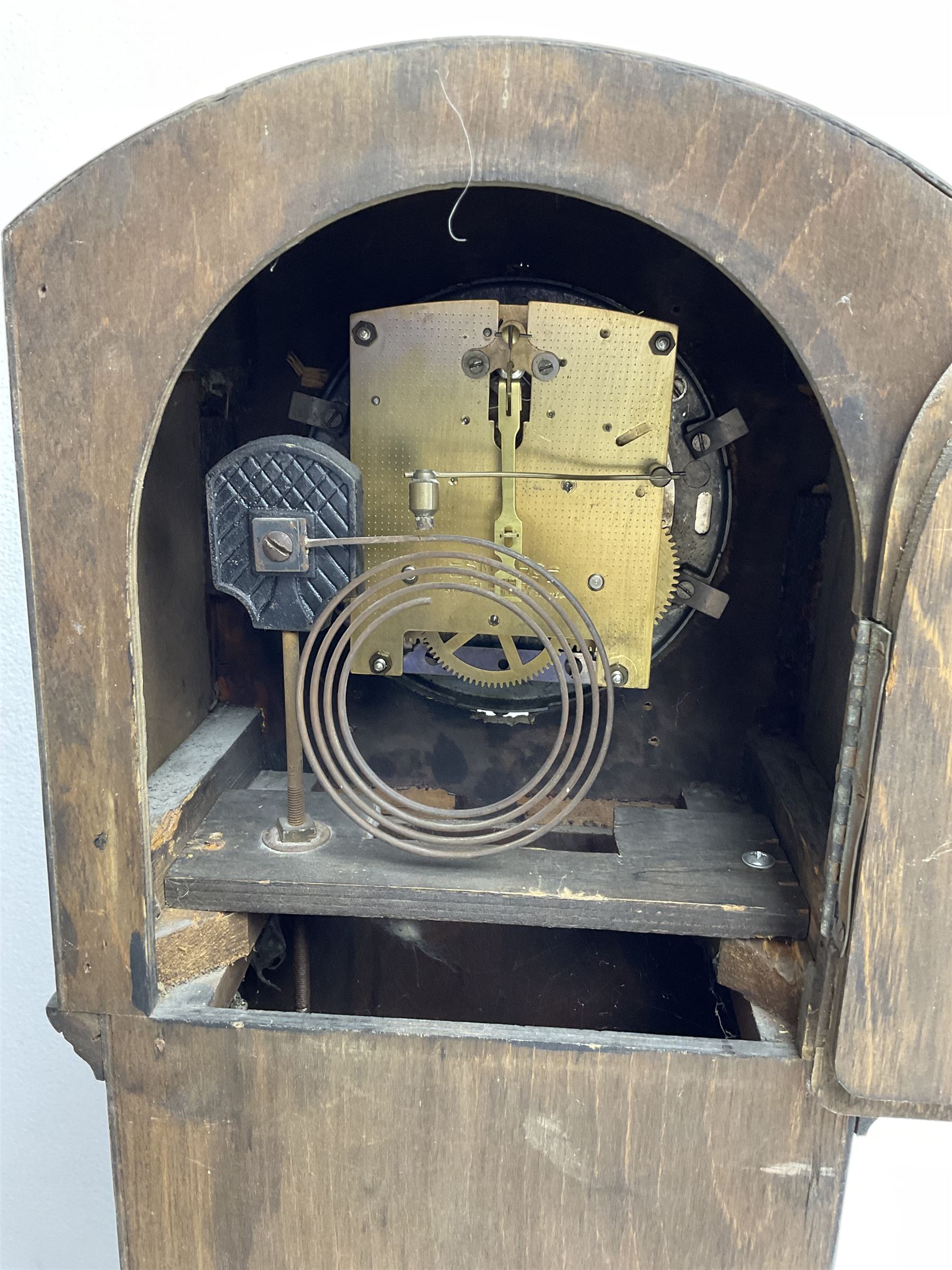 Westclox 1950’s 8-day grandmother clock in an oak case. No pendulum. - Image 5 of 5