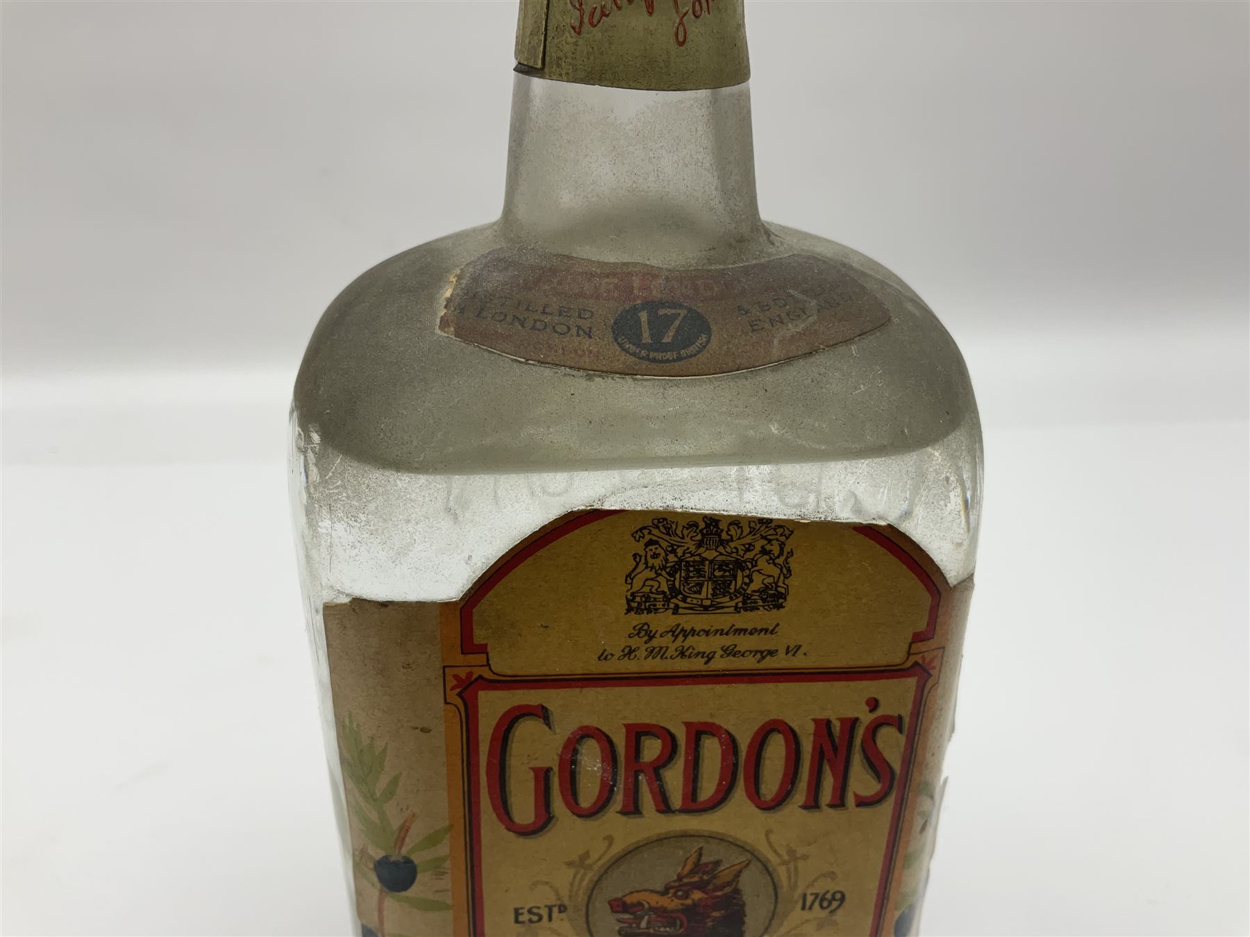 George VI bottle of Gordons Gin - Image 3 of 6