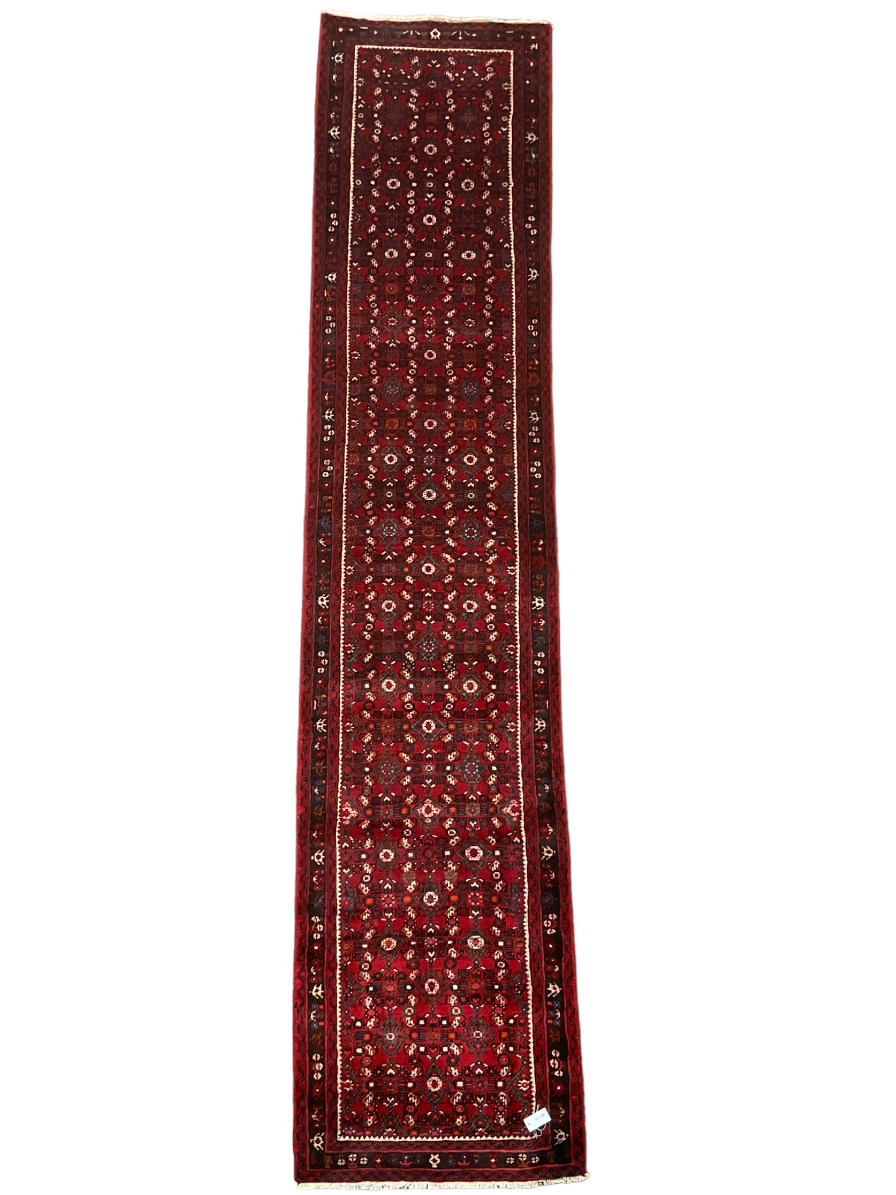 North West Persian Malayer runner - Image 2 of 7