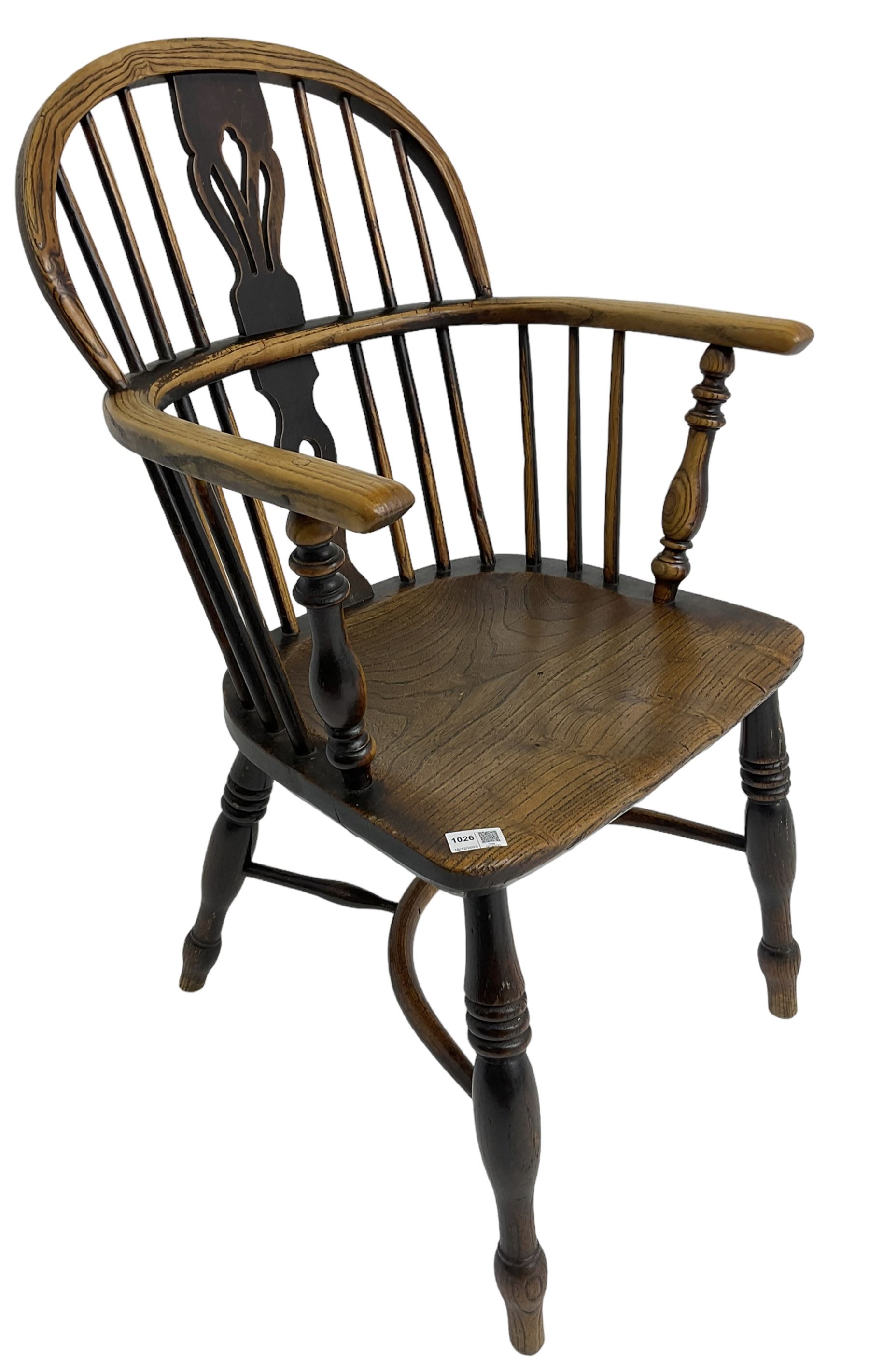 19th century elm and ash Windsor armchair - Image 6 of 7