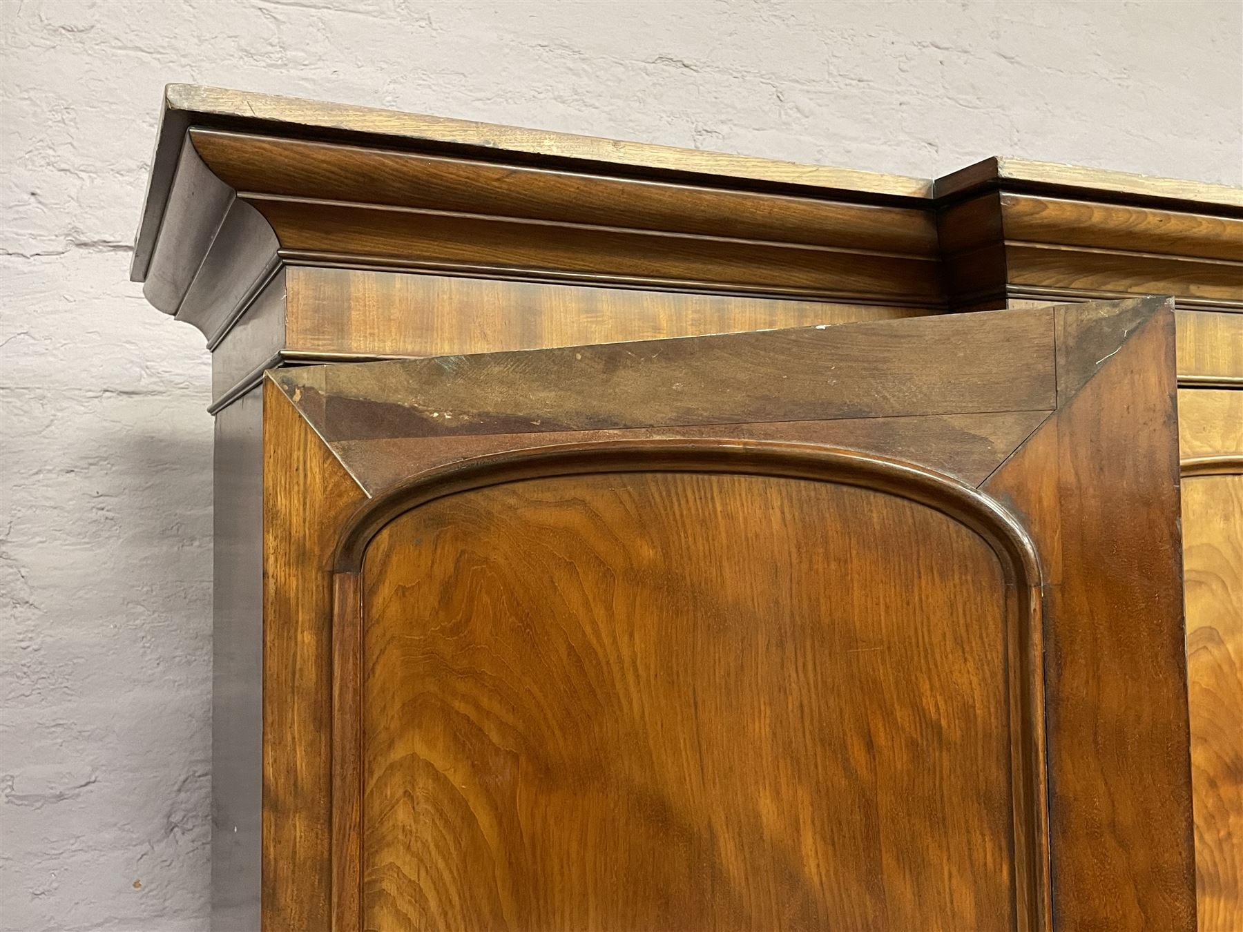 19th century figured mahogany quadruple breakfront press wardrobe - Image 5 of 16
