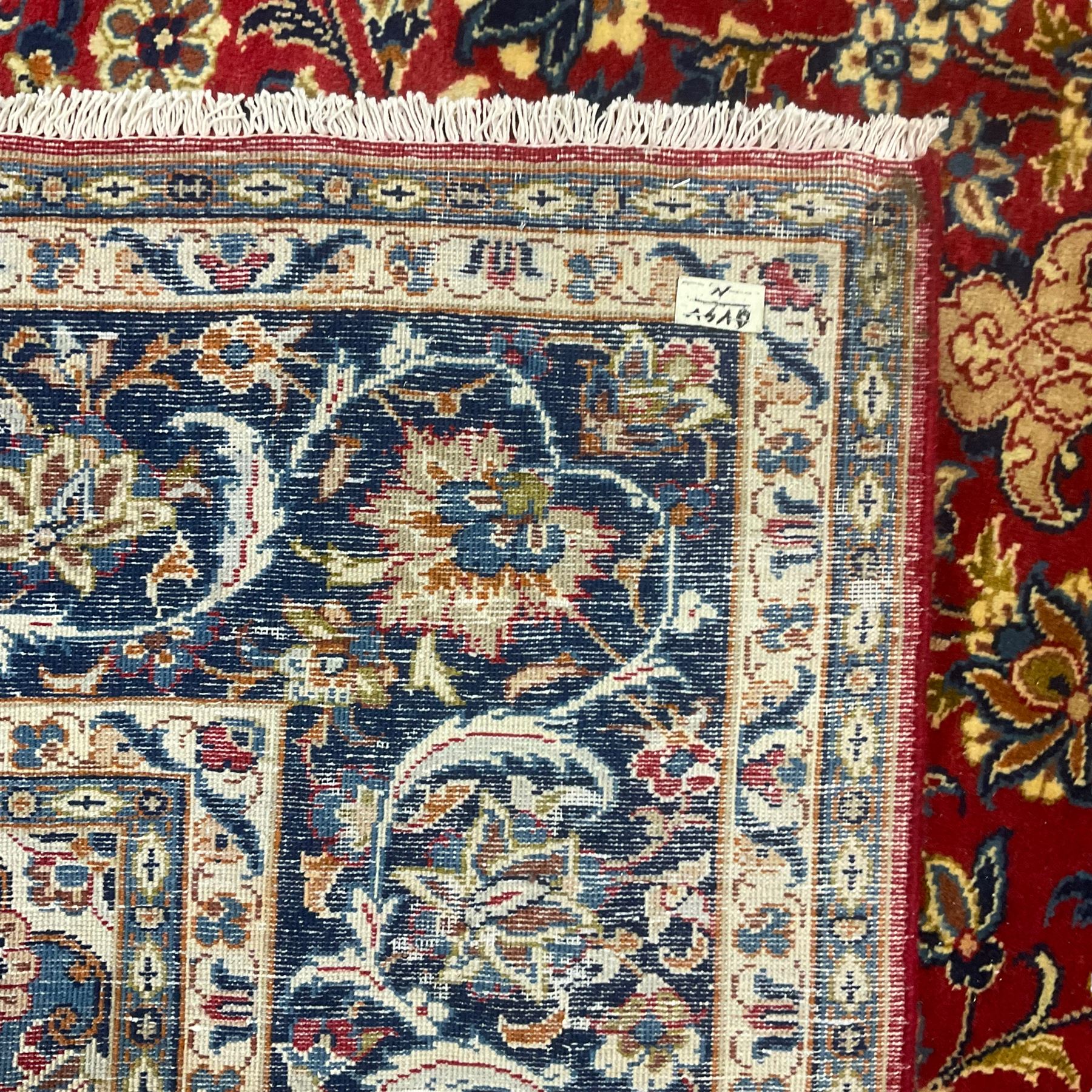 Persian Kashan red ground carpet - Image 6 of 8