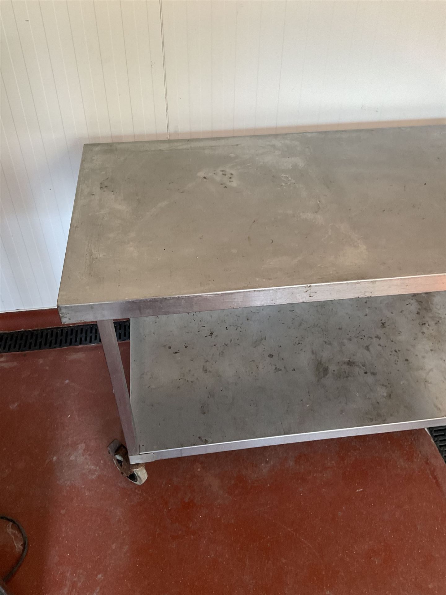 Rectangular stainless steel two tier preparation trolley table - THIS LOT IS TO BE COLLECTED BY APPO - Image 3 of 3