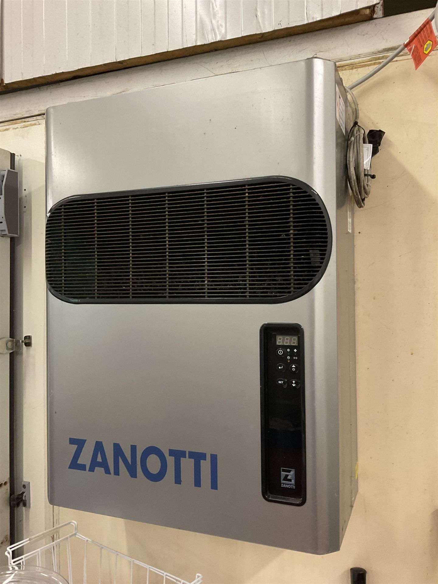 Zanotti fridge unit with walk in fridge - Image 14 of 14