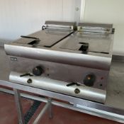 Lincat DF66 single phase electric twin fryer - THIS LOT IS TO BE COLLECTED BY APPOINTMENT FROM DUGGL
