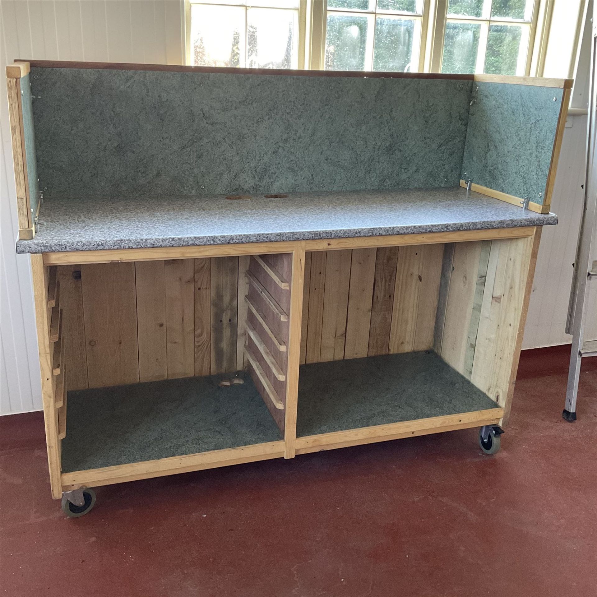 Mobile wooden serving/preparation trolley - Image 2 of 2