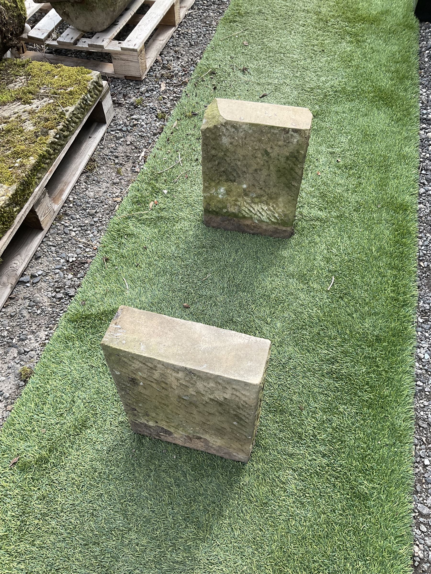 Weathered stone rectangular garden seat bench - Image 4 of 4