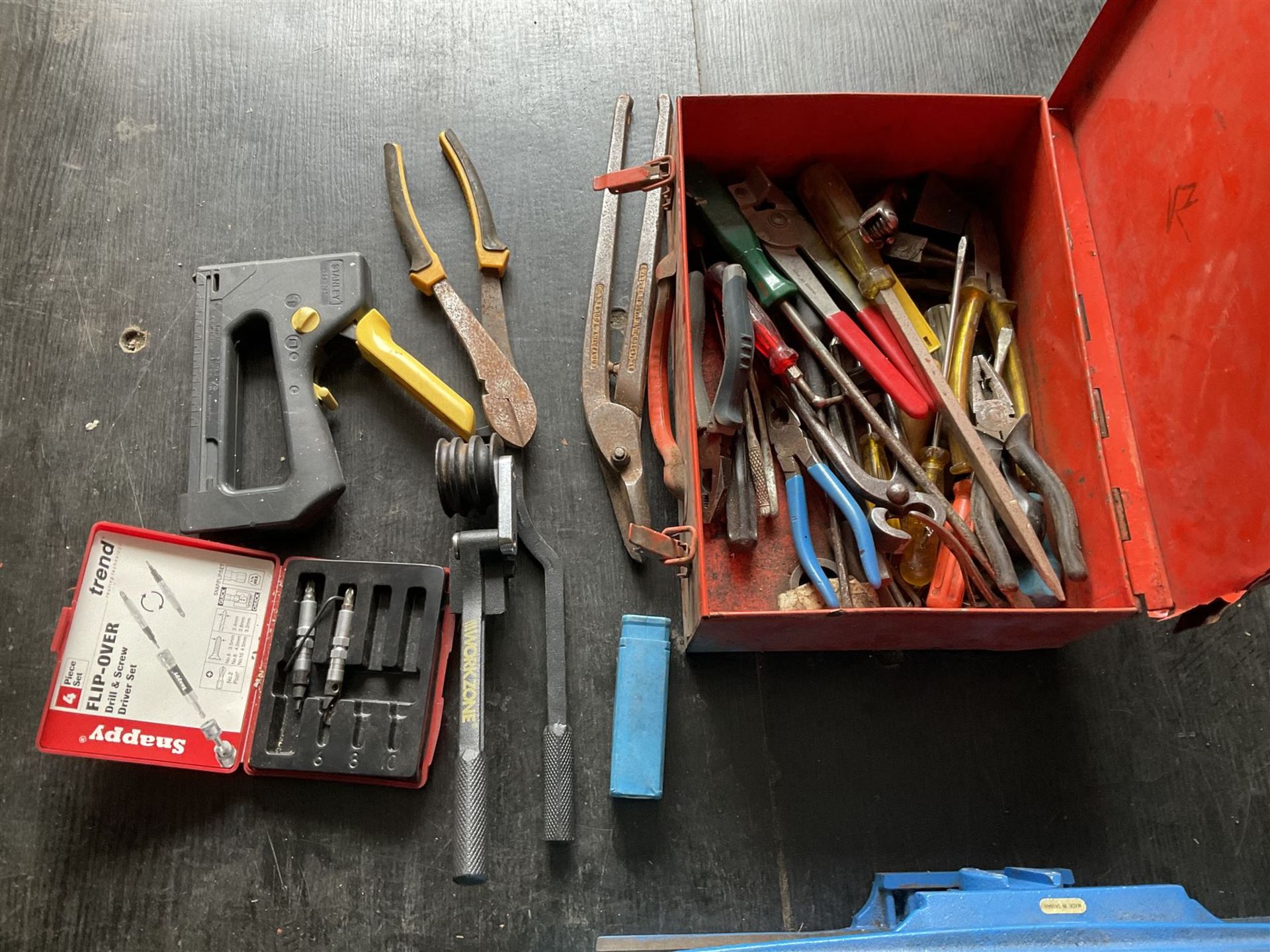 assortment of hand tools - Image 2 of 6