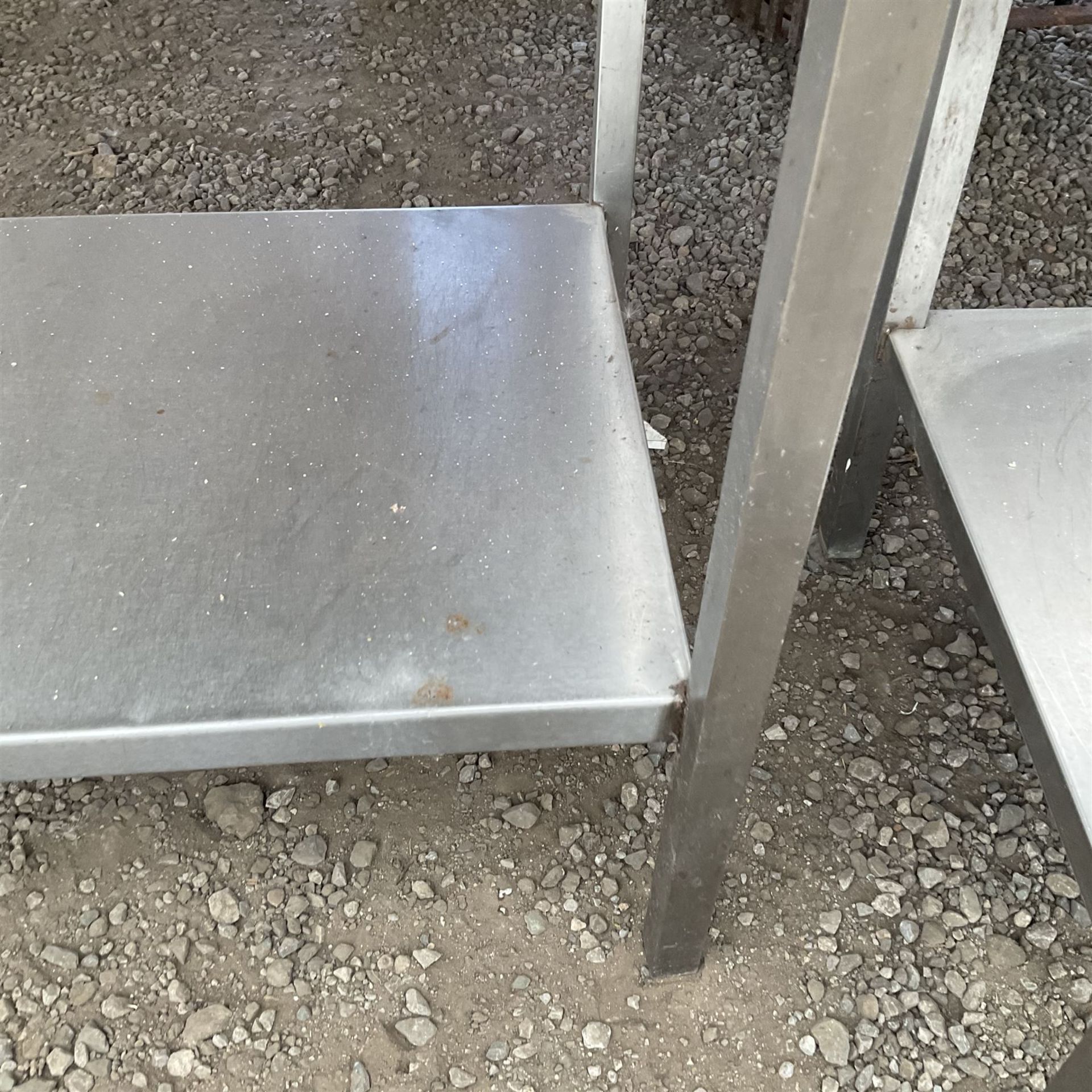 Small commercial stainless steel two tier preparation table - Image 2 of 3