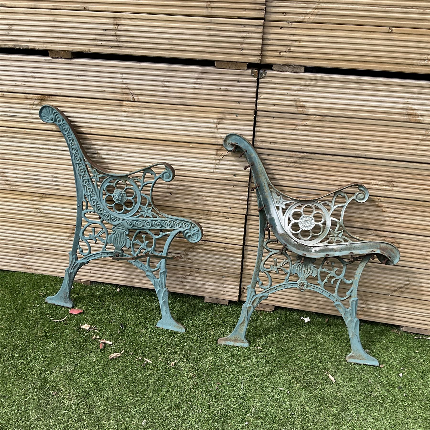 Cast iron green painted bench ends - THIS LOT IS TO BE COLLECTED BY APPOINTMENT FROM DUGGLEBY STORA