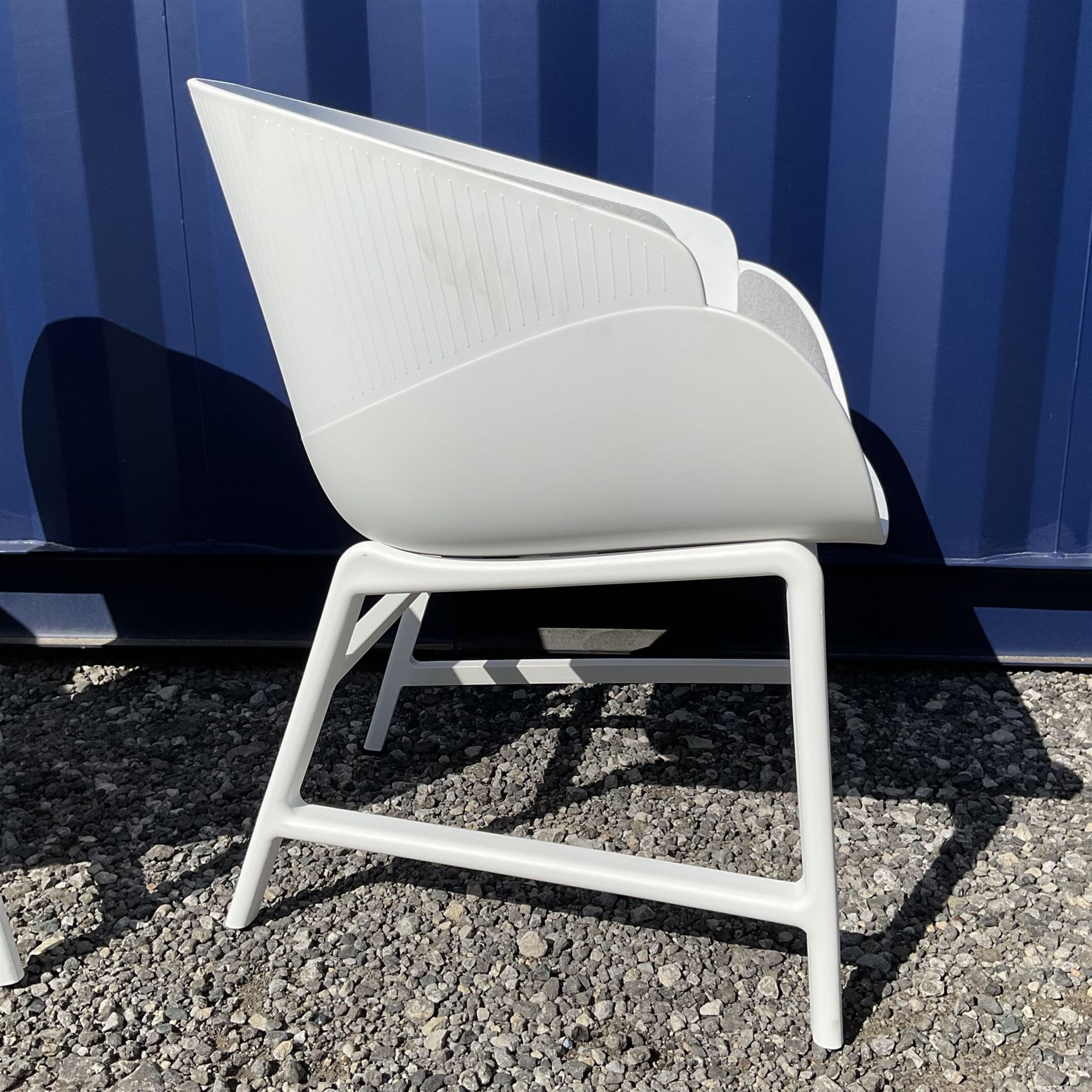 Set of eight Nordic design plastic tub chairs in dark grey - Image 4 of 8