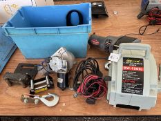 ATV Winch DA-2500 and Delta DW-1500i electric winch with accessories - THIS LOT IS TO BE COLLECTED