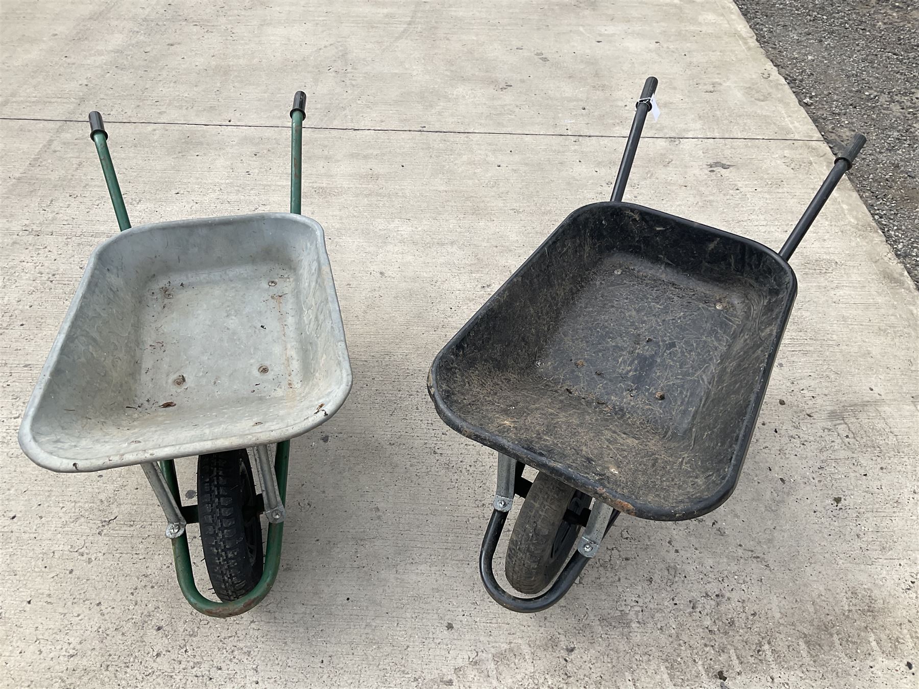 Two metal garden wheelbarrows - THIS LOT IS TO BE COLLECTED BY APPOINTMENT FROM DUGGLEBY STORAGE