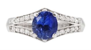 White gold oval cut sapphire ring