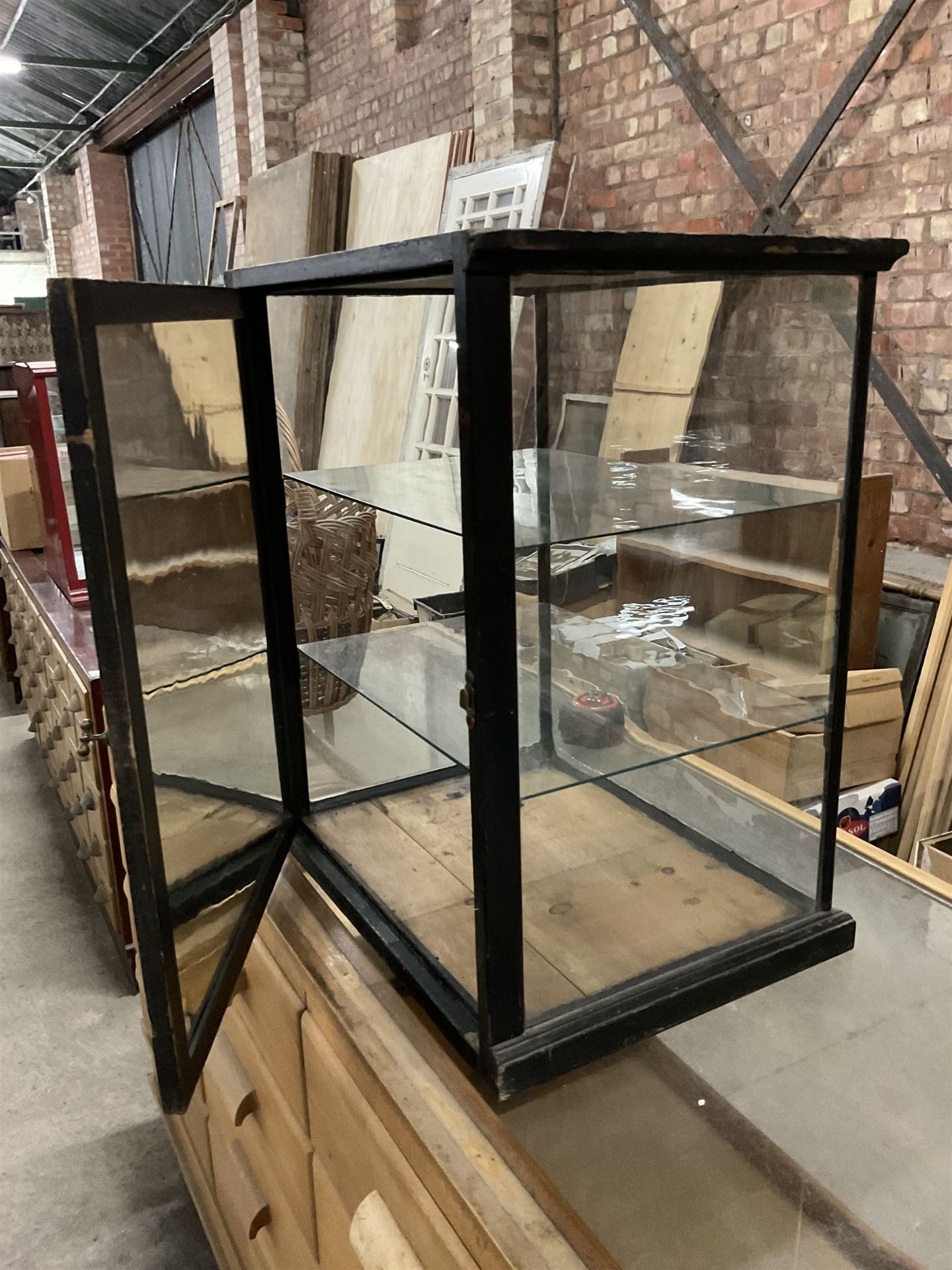 J S Fry & Sons - Victorian glazed and ebonised chocolate countertop display cabinet - Image 5 of 5