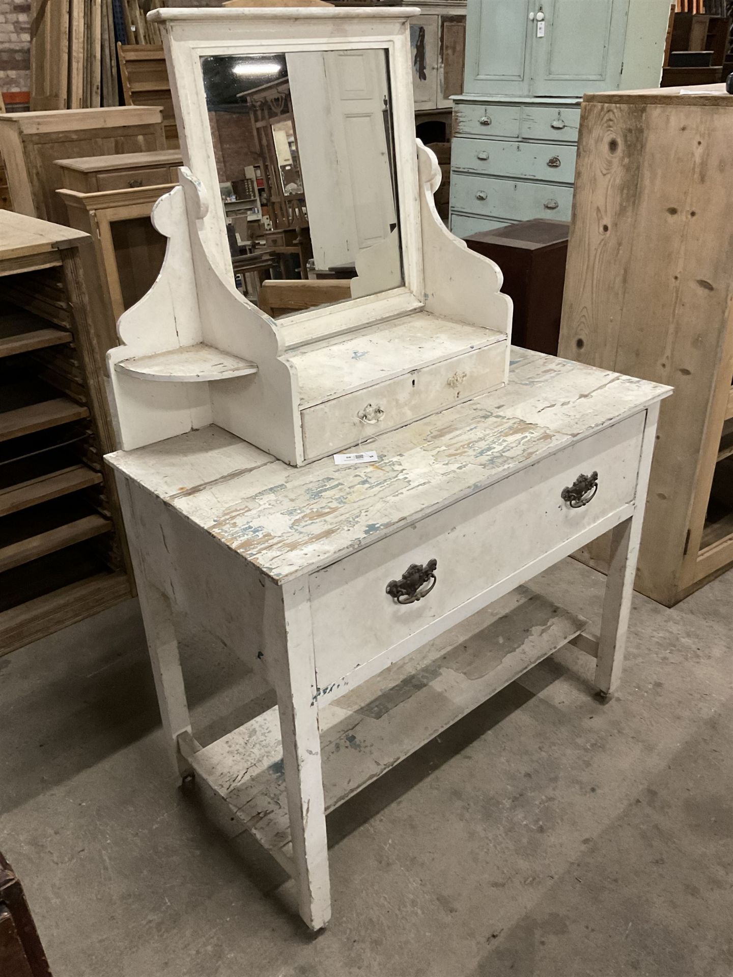 19th century rustic painted pine dressing table - Image 4 of 5