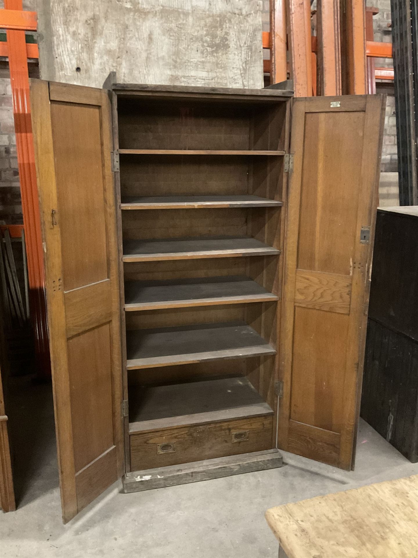 Early 20th century oak cupboard - Image 6 of 6