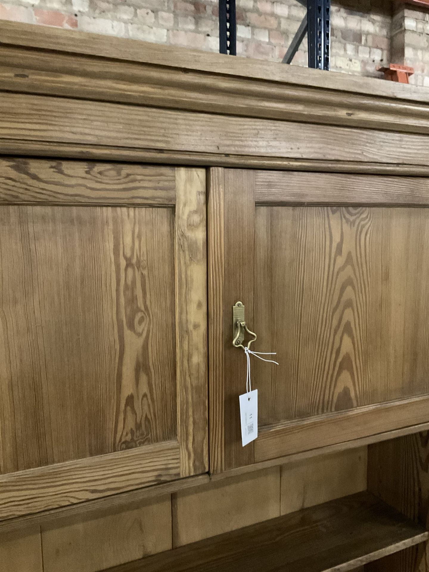 Late Victorian pitch pine dresser - Image 5 of 5