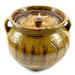 Michael CARDEW (1901-1983) Twin handled lidded pot