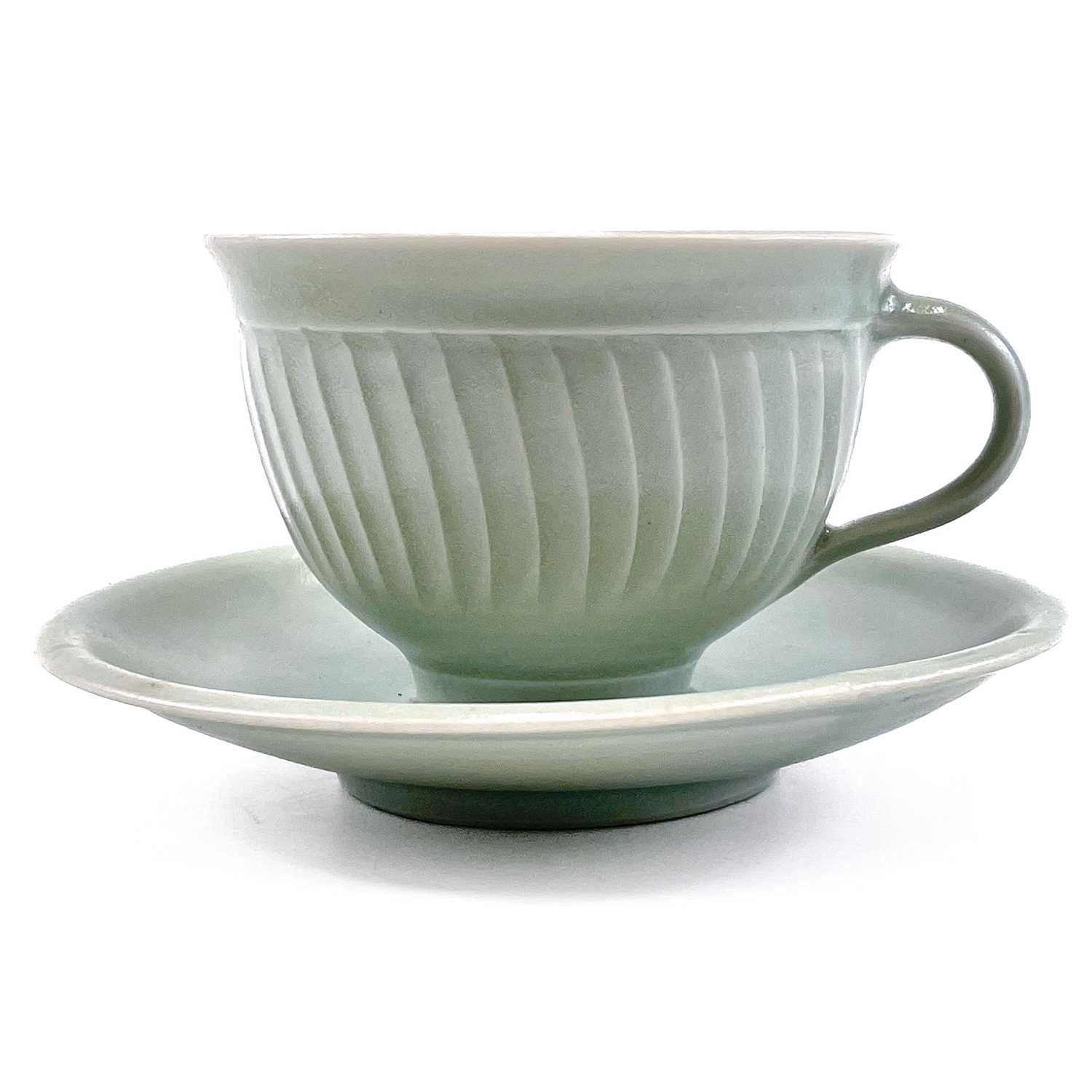 David LEACH (1911-2005 Cup and Saucer with Celadon glaze