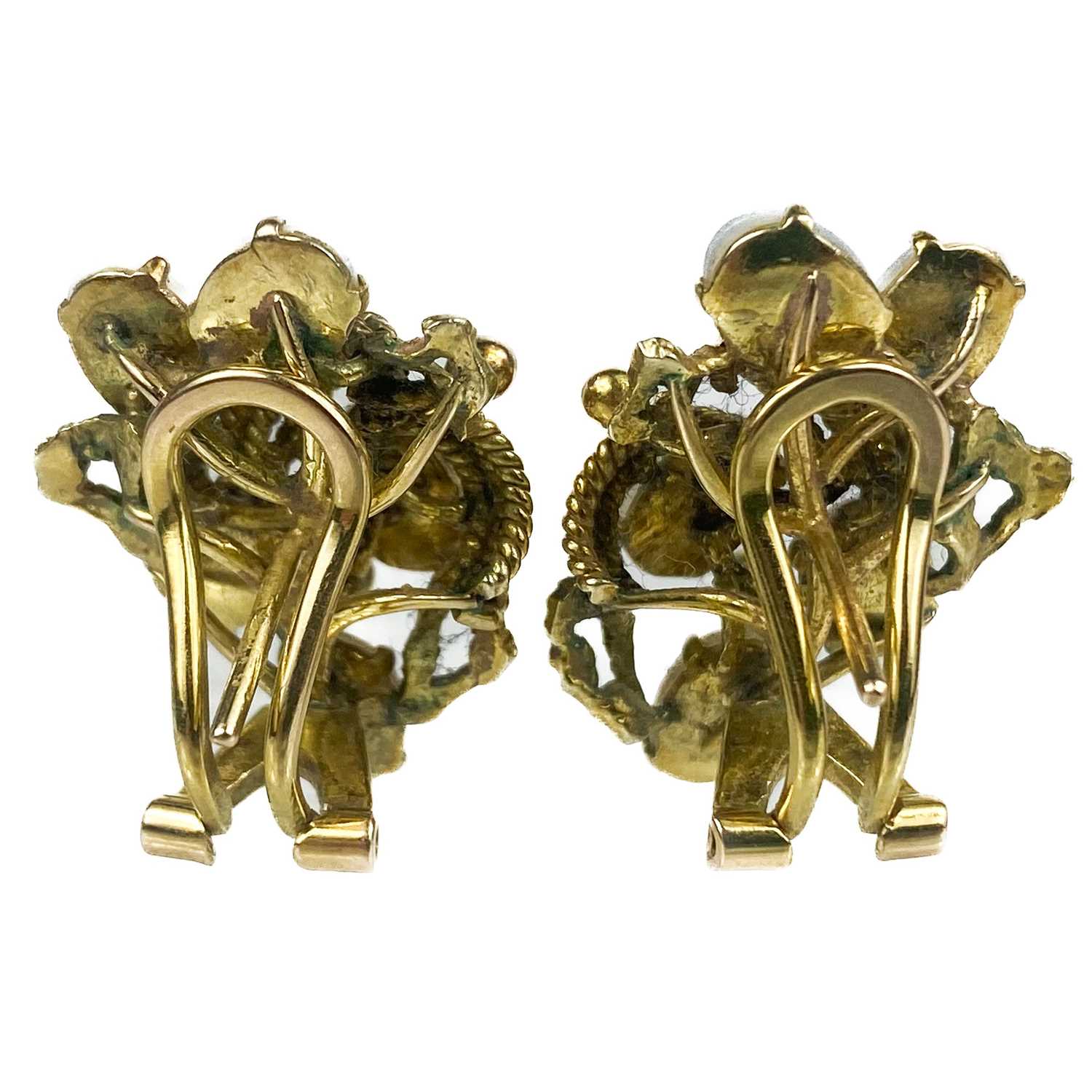 A pair of 18ct gold opal set openwork stud earrings. - Image 2 of 4