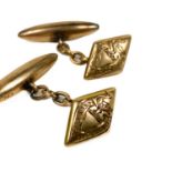 A 10ct gold pair of cufflinks.