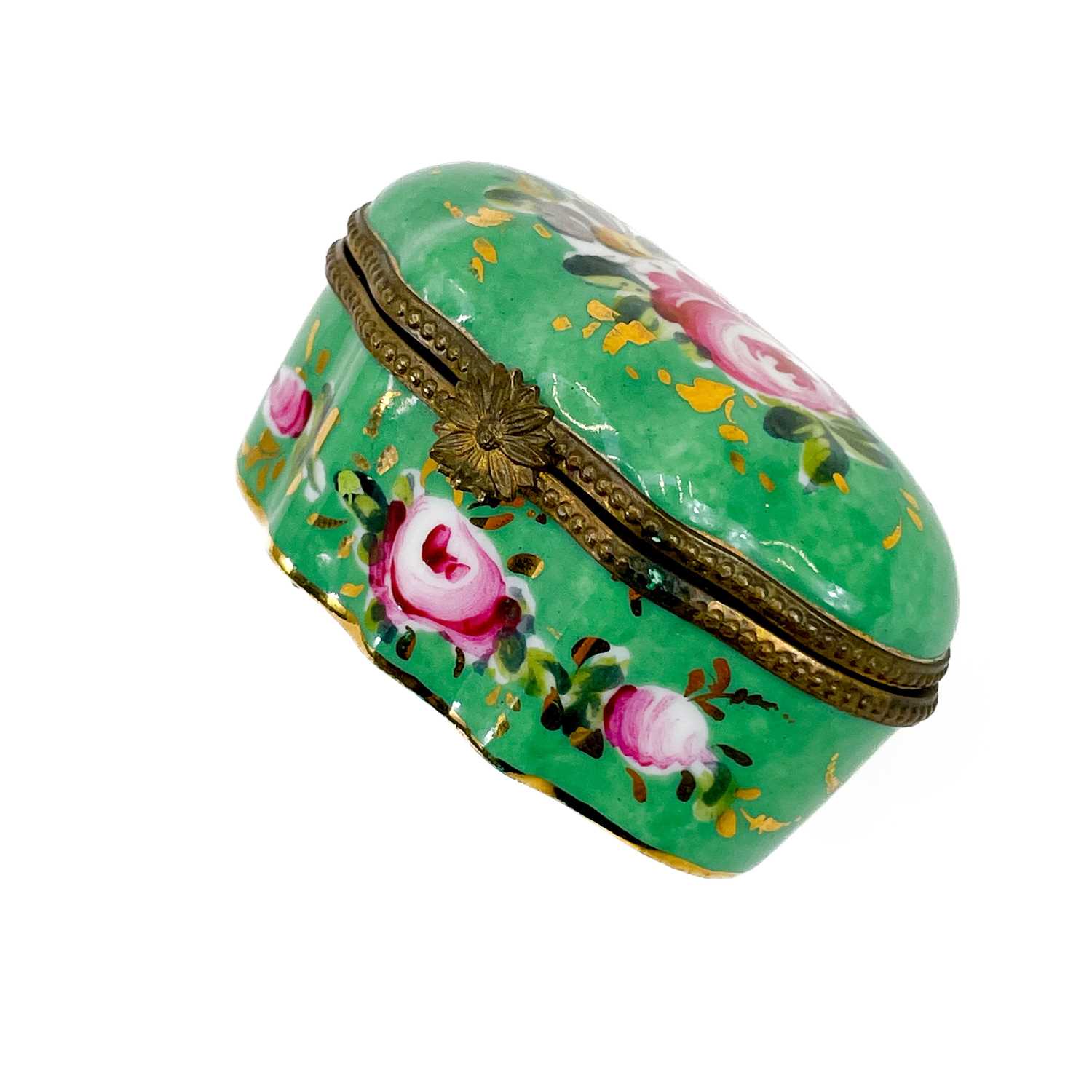 A French Limoges porcelain patch/pill box. - Image 10 of 12