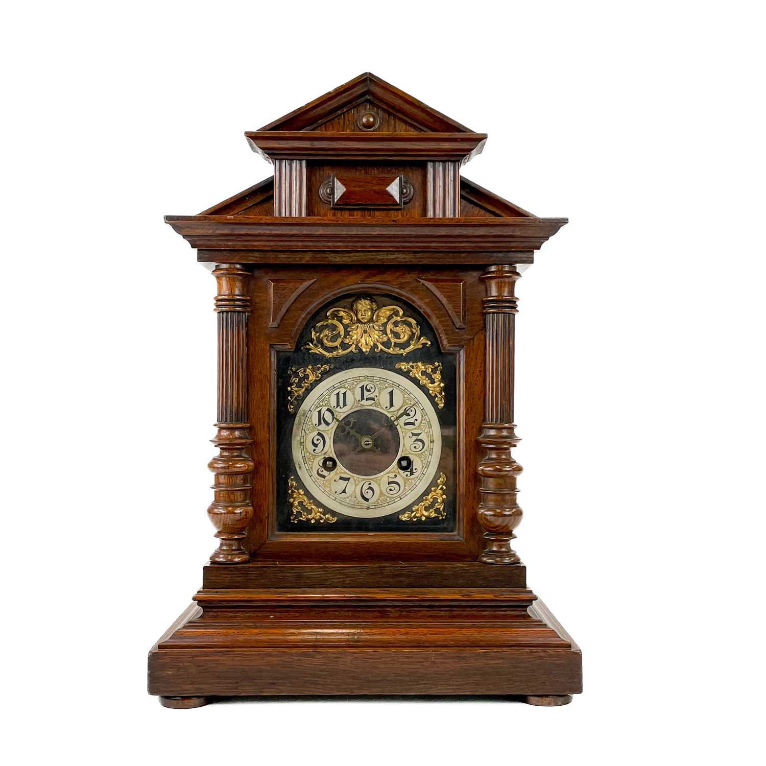 A German oak cased quarter striking mantel clock. - Image 3 of 12