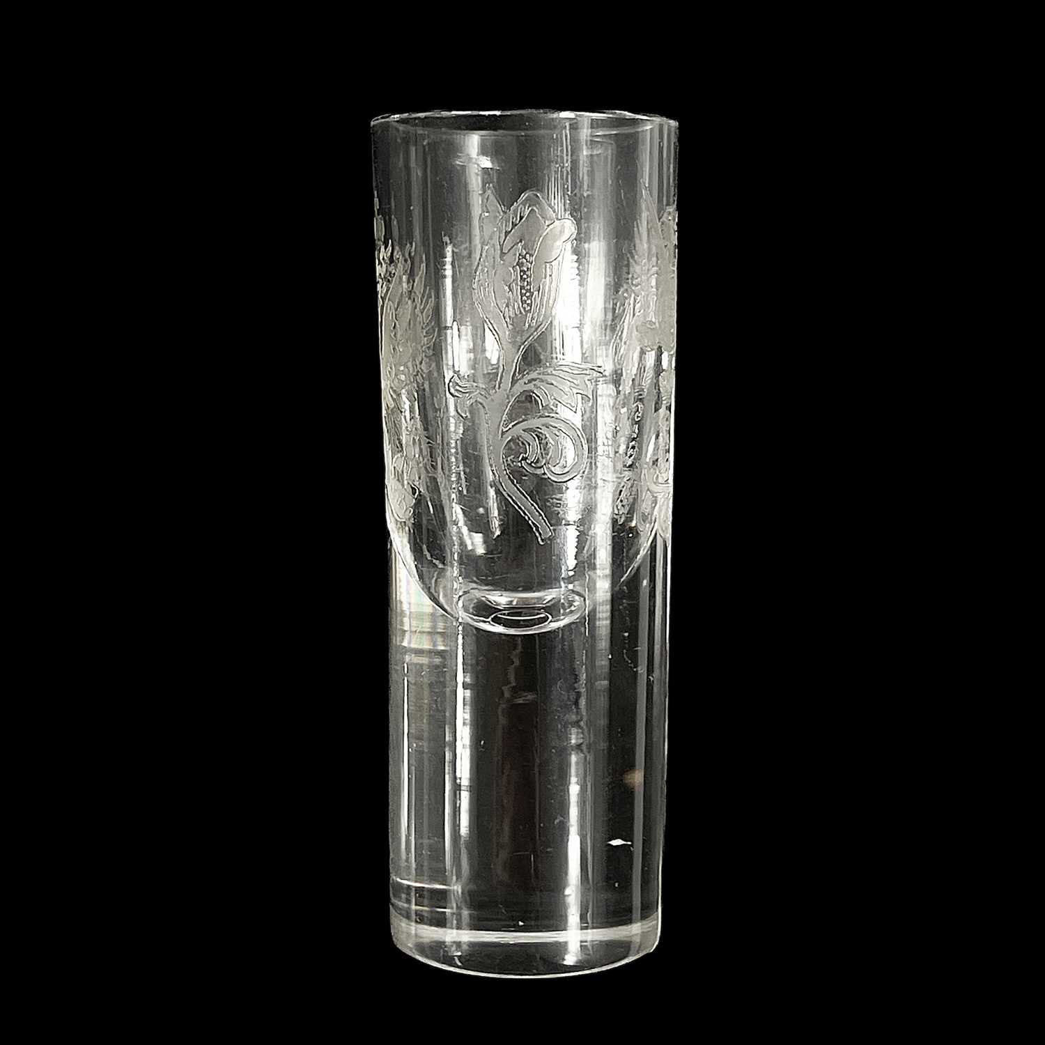 A set of six Russian imperial cylindrical vodka glasses. - Image 5 of 9