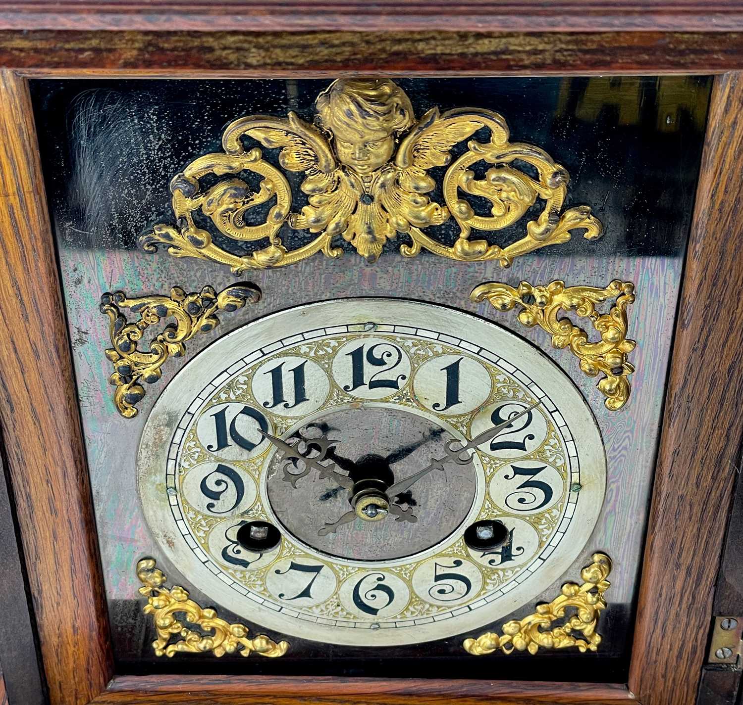 A German oak cased quarter striking mantel clock. - Image 4 of 12