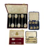 A George VI silver Royal Coronation Commemorative fork and spoon cased set.