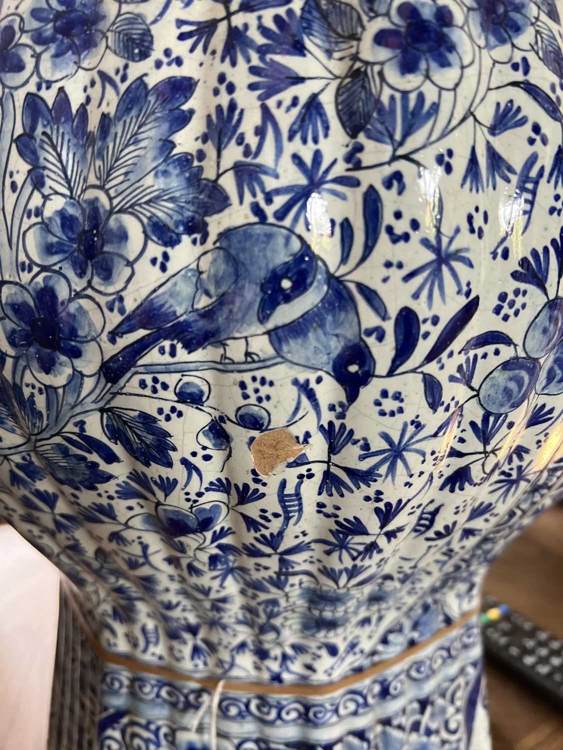 A Dutch Delft large blue and white vase - Image 5 of 7