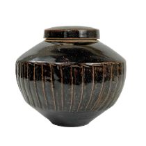 David LEACH (1911-2005) Lidded vase