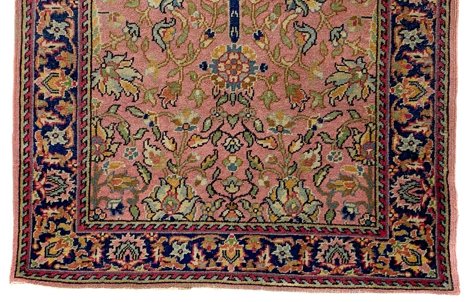 An Isparta rug, circa 1930's. - Image 2 of 3