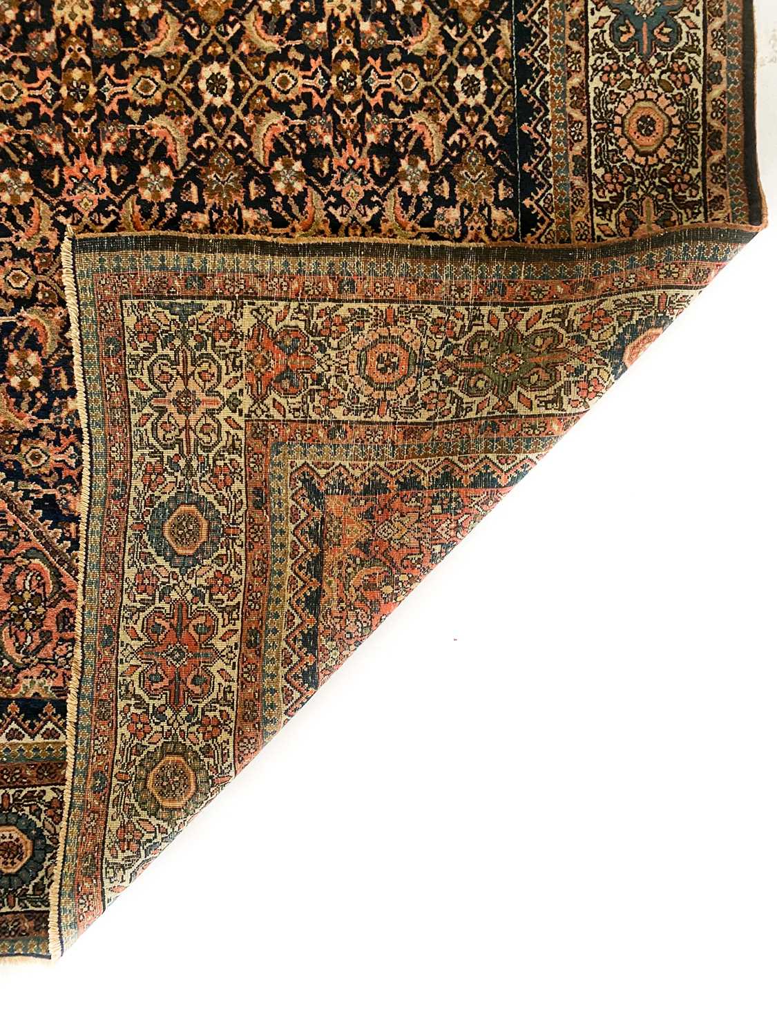 A Sarough rug, West Persia, circa 1900. - Image 2 of 2