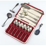 A cased set of 6 silver coffee spoons Sheffield 1932 and minor silver cutlery, 200 grams