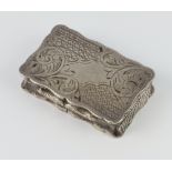 A Victorian style rectangular silver snuff box with vacant cartouche, rubbed marks, 5cm, 40 grams