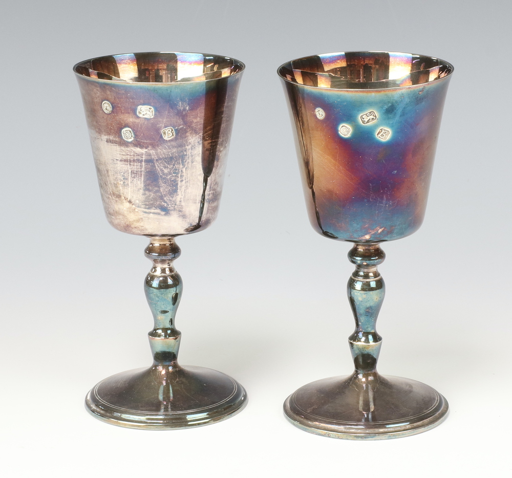 A pair of Queen Anne style silver goblets with waisted stems Sheffield 1976, 409 grams