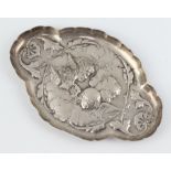 A Victorian repousse silver Reynolds Angels pin tray, London 1900, 41.4 grams 12cm