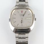 A gentleman's vintage steel cased Omega Electronic F300 Hz quartz chronometer, day/date wristwatch
